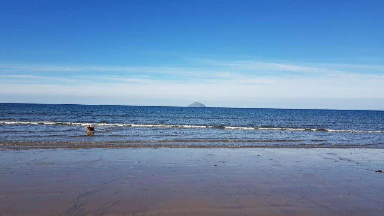 Dairy Cottage With Sea Views Girvan Esterno foto